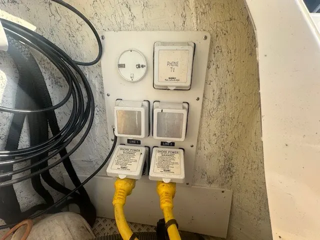 Thumbnail von Sea Ray 380 Sundancer