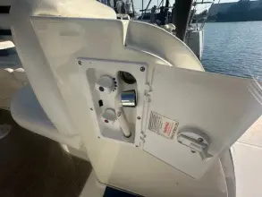 Thumbnail von Sea Ray 380 Sundancer