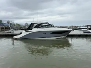 Sea Ray 320 Sundancer 