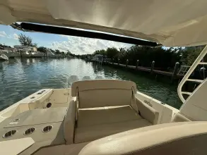 Thumbnail von Boston Whaler 350 Realm