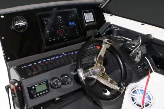 Thumbnail von Blackfin 272 DC