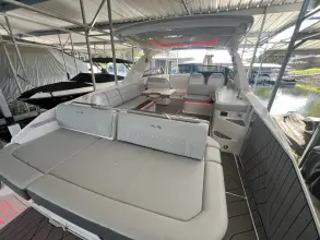 Thumbnail von Sea Ray SLX 400