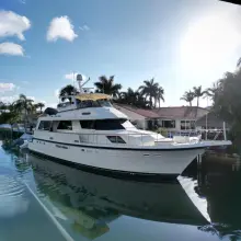 Thumbnail von Hatteras 67 Cockpit Motor Yacht