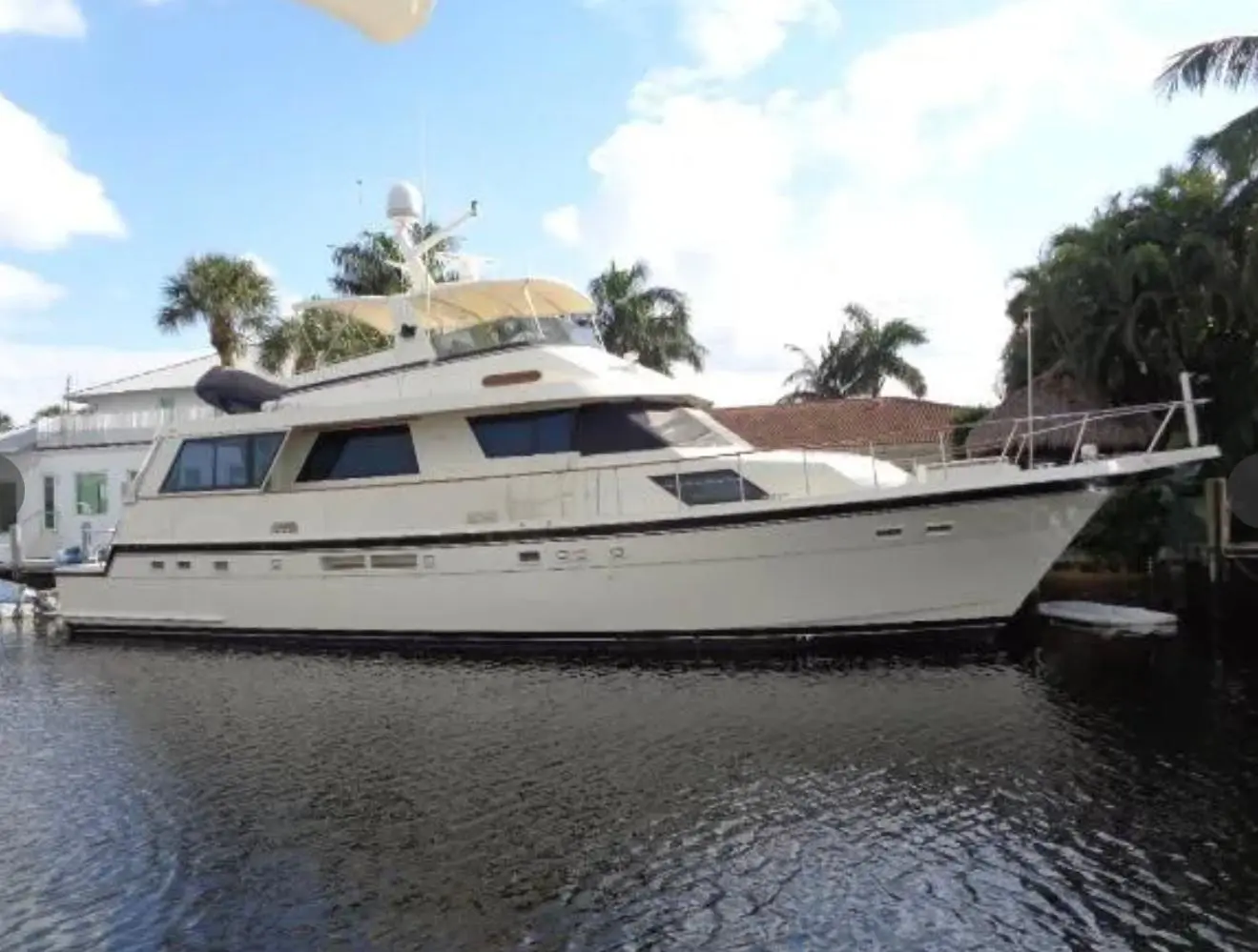 Thumbnail von Hatteras 67 Cockpit Motor Yacht