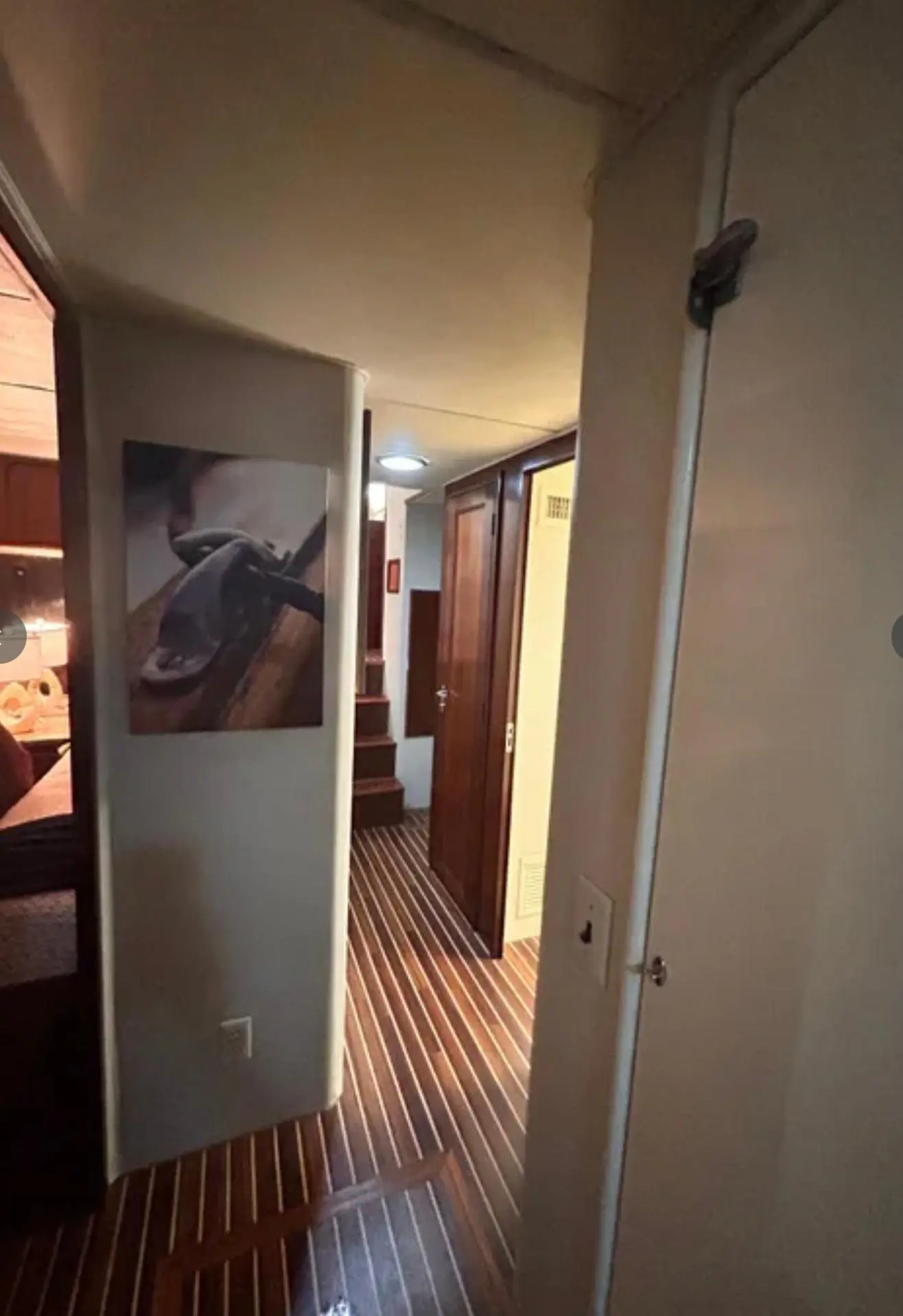 Thumbnail von Hatteras 67 Cockpit Motor Yacht