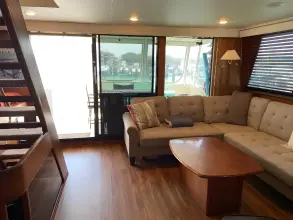 Thumbnail von Viking 55 Motor Yacht