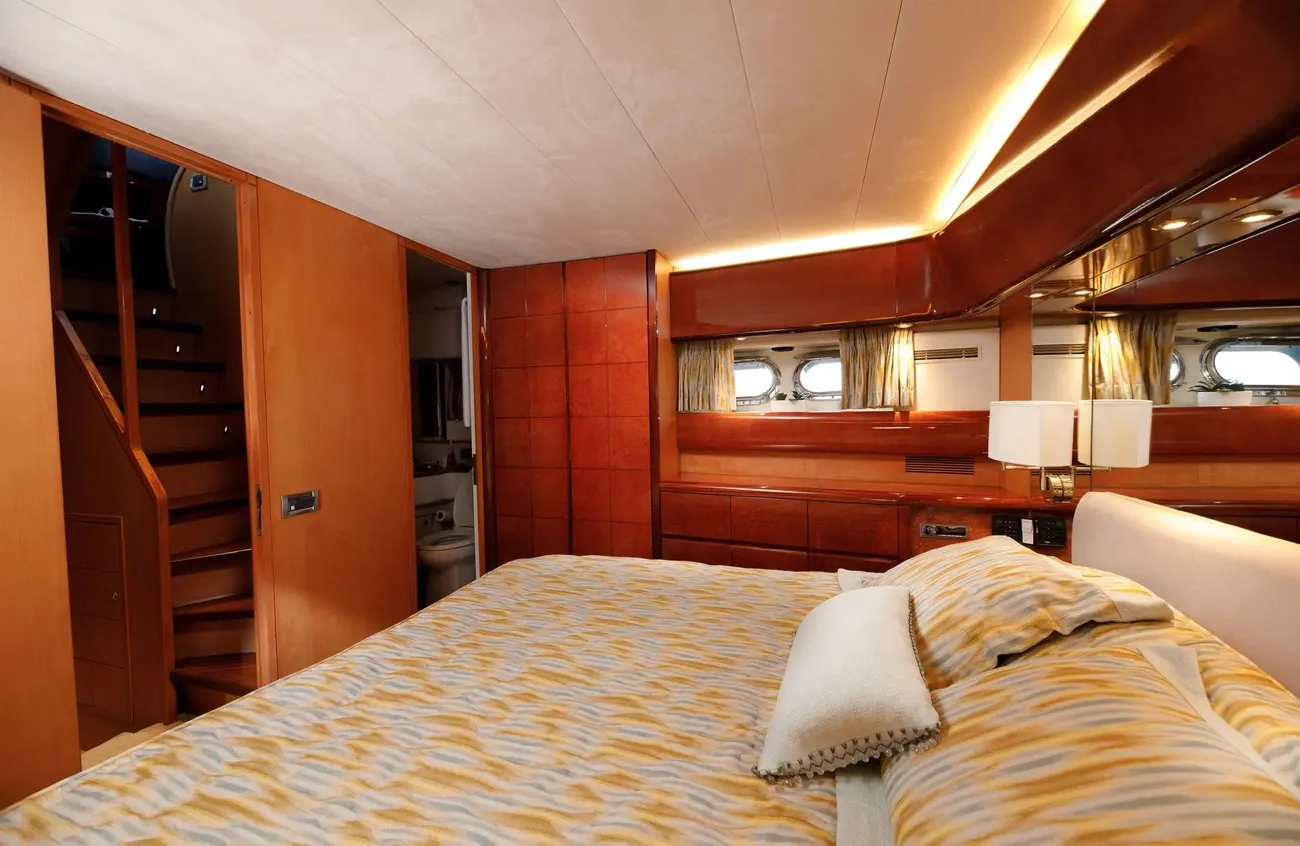 Thumbnail von Maiora Fipa 70' Flybridge