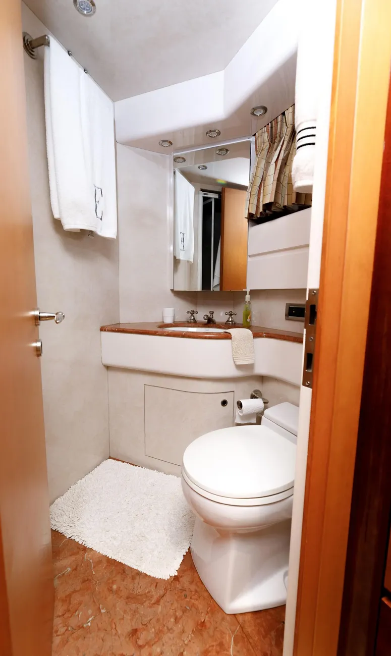 Thumbnail von Maiora Fipa 70' Flybridge