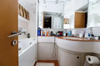 Thumbnail von Maiora Fipa 70' Flybridge