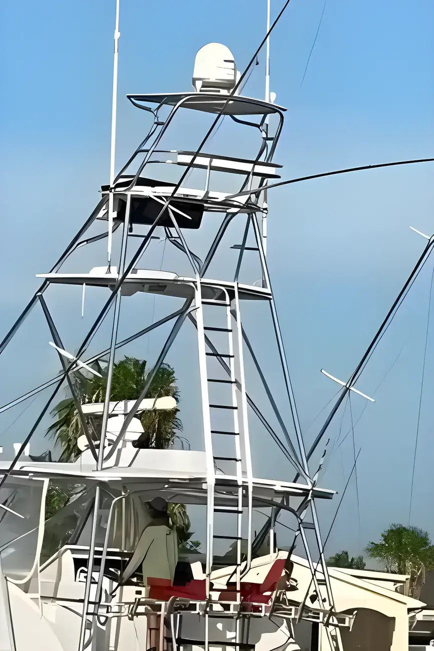 Thumbnail von Hatteras 60 Convertible