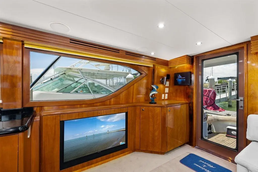 Thumbnail von Hatteras 60 Convertible