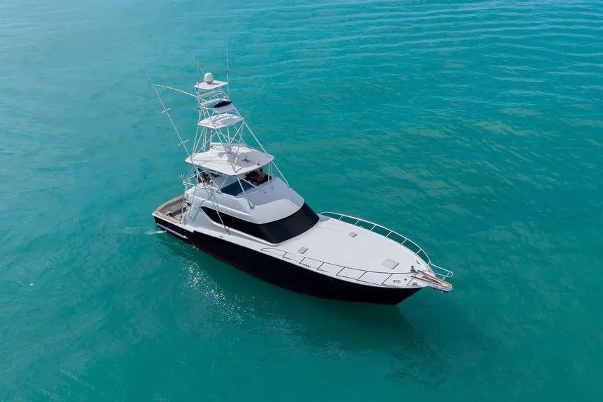 Thumbnail von Hatteras 60 Convertible