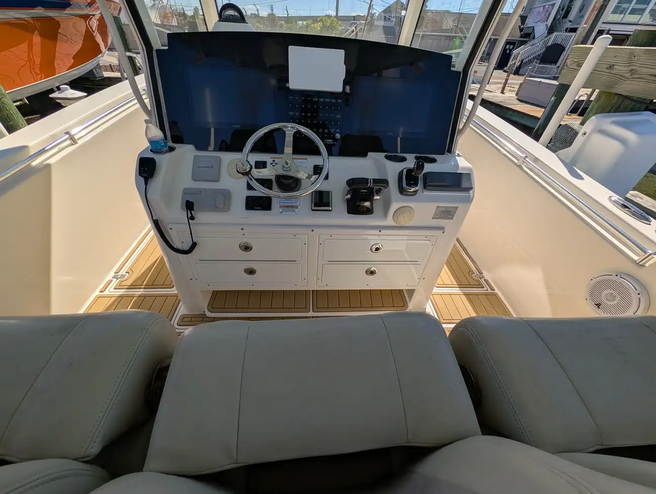 Thumbnail von Cobia 344 CC