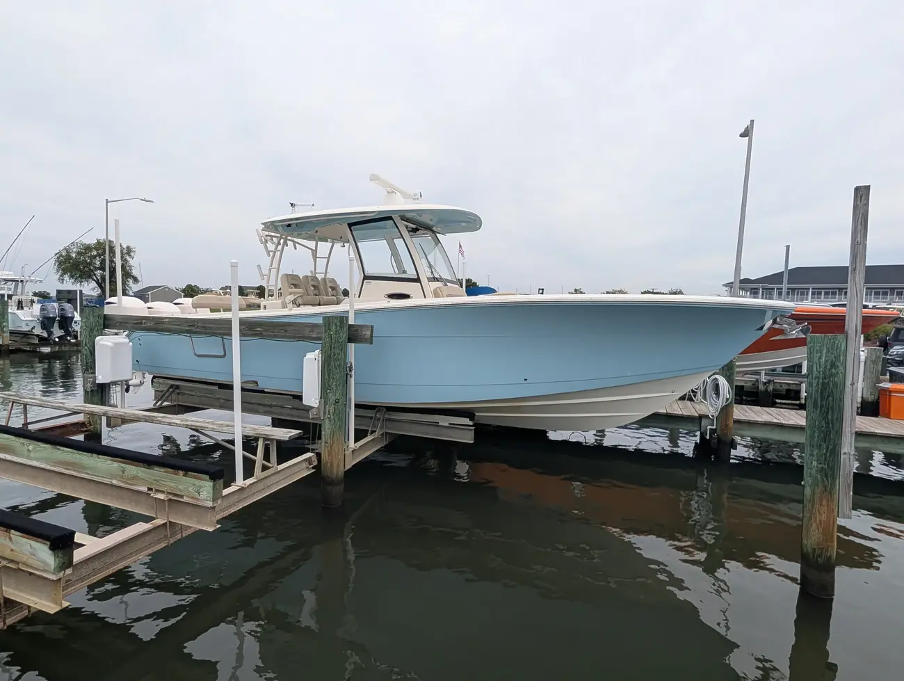 Thumbnail von Cobia 344 CC