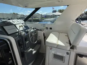 Thumbnail von Tiara Yachts 3600 Sovran