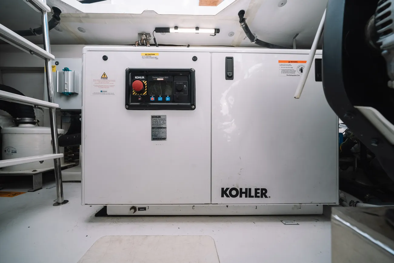 Thumbnail von Azimut 50