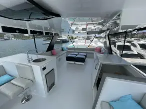 Thumbnail von Voyage Yachts 650 Pc Out of Office