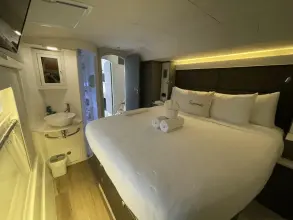 Thumbnail von Voyage Yachts 650 Pc Out of Office