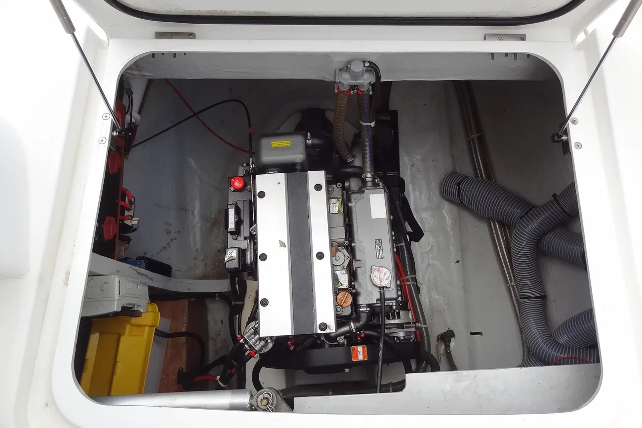 Thumbnail von Lagoon 42 Frost Free