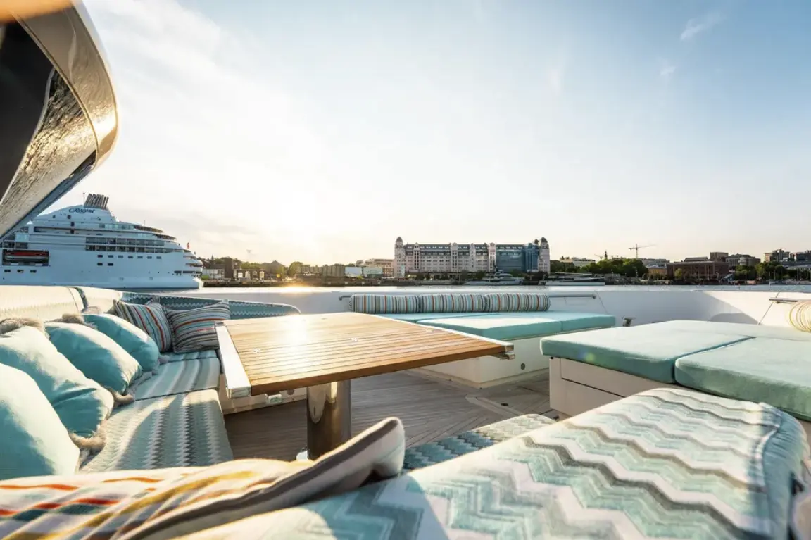 Thumbnail von Sanlorenzo SX88 North