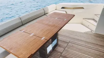 Thumbnail von Ferretti Yachts 550 Be One