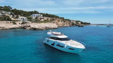 Thumbnail von Ferretti Yachts 550 Be One