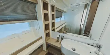Thumbnail von Ferretti Yachts 550 Be One