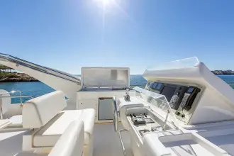 Thumbnail von Ferretti Yachts 731 Bijou