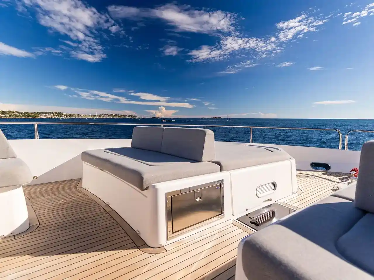 Thumbnail von Sunseeker 76 Yacht BELLA GEE