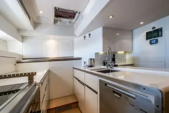 Thumbnail von CNB 76