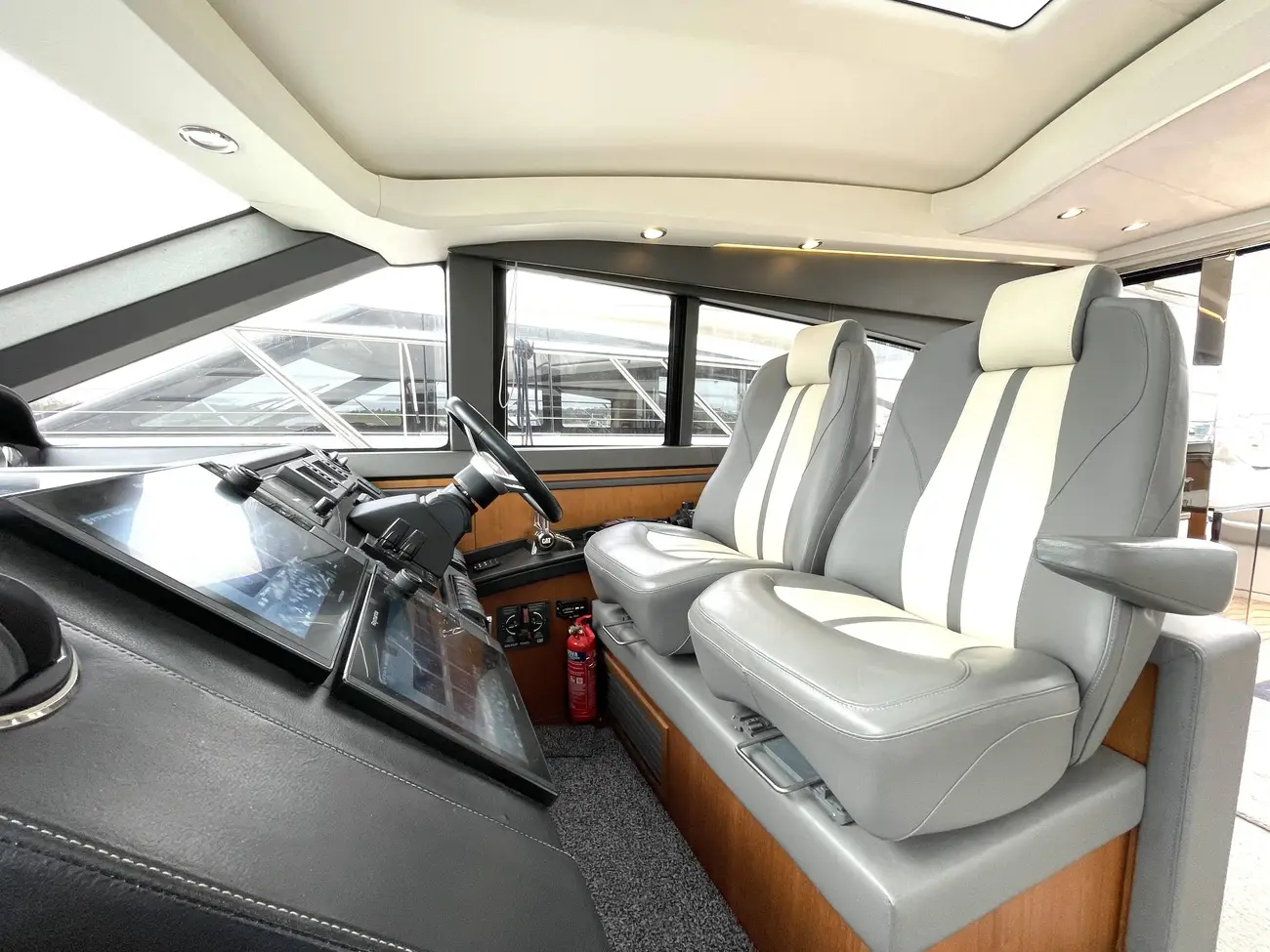 Thumbnail von Princess V62 S