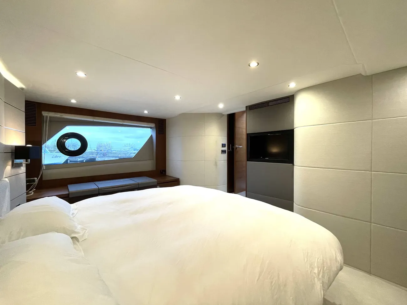 Thumbnail von Princess V62 S