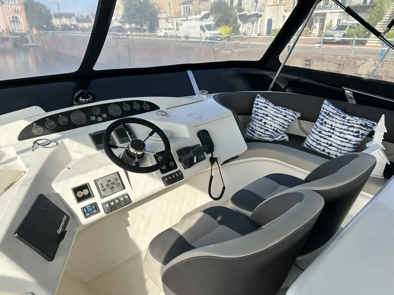 Thumbnail von Princess 65 Tripfi