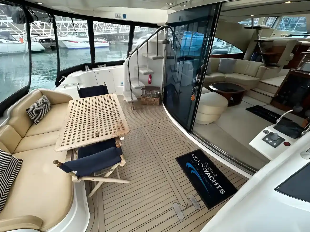 Thumbnail von Fairline Squadron 58