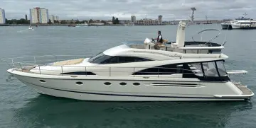 Thumbnail von Fairline Squadron 58