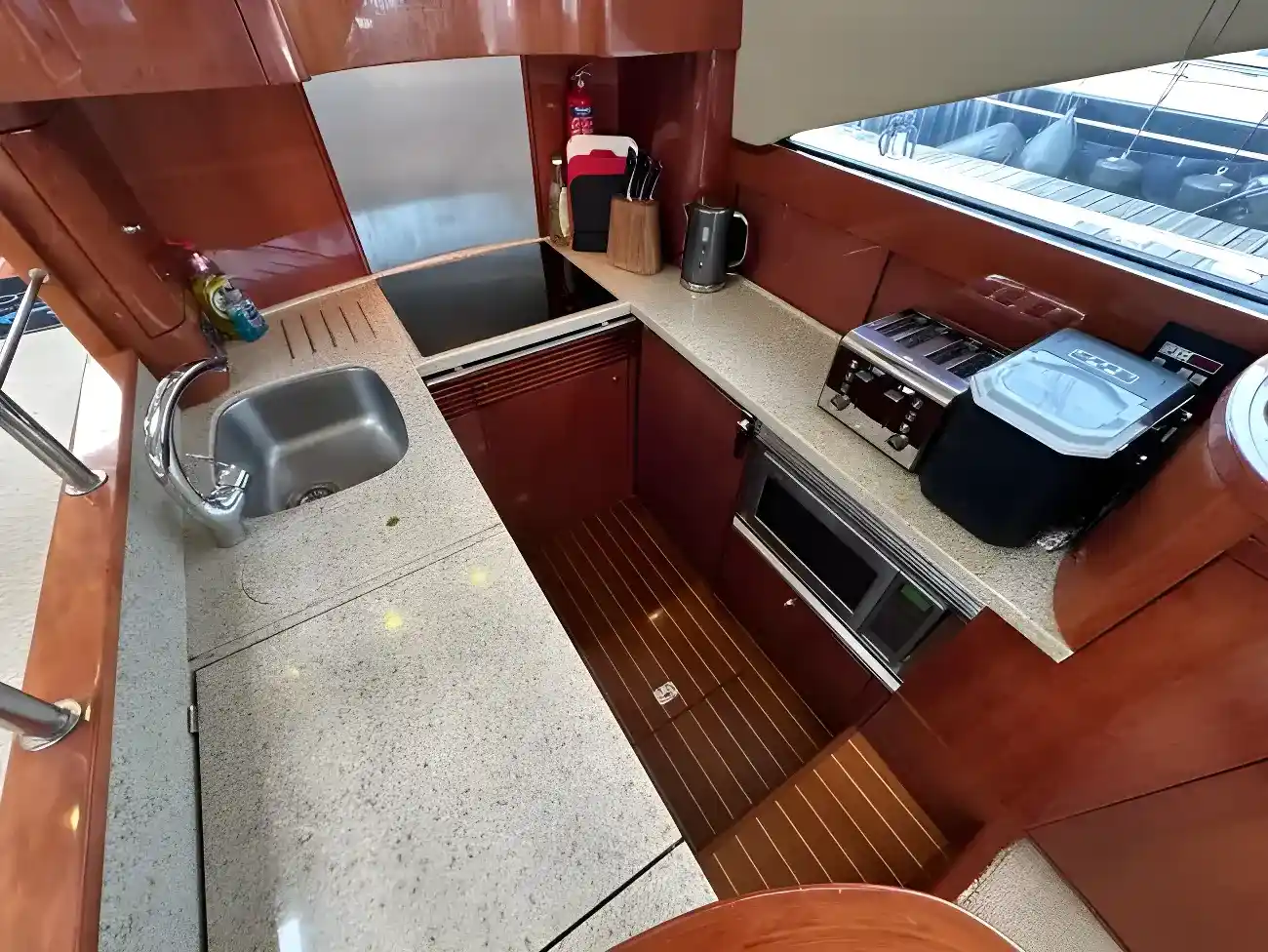 Thumbnail von Fairline Squadron 58