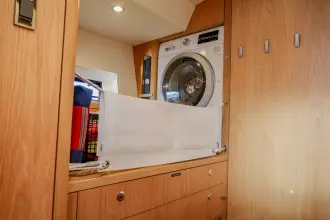 Thumbnail von Oyster 565 Serenity