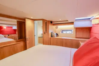 Thumbnail von Oyster 565 Serenity