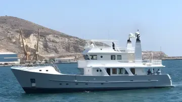 Inace 83 Expedition Explorer Beleza of London