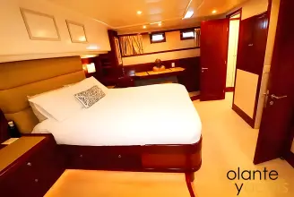 Thumbnail von Inace 83 Expedition Explorer Beleza of London