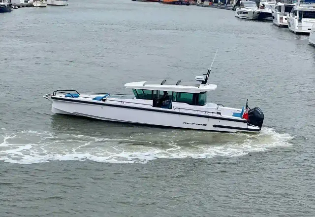 Axopar 37 XC Cross Cabin WILBER