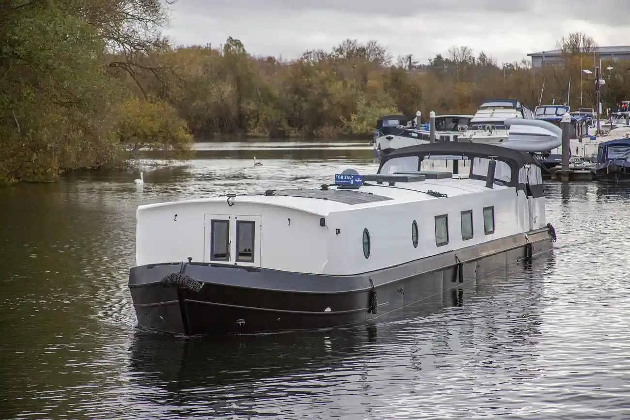 Collingwood Hoxton 2 70 Widebeam  No Ducks Given