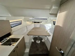 Thumbnail von Jeanneau Cap Camarat 9.0 WA S2 Joystick Control & as new condition