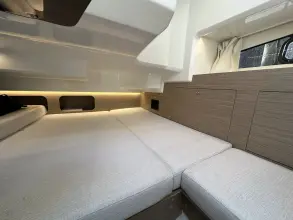 Thumbnail von Jeanneau Cap Camarat 9.0 WA S2 Joystick Control & as new condition