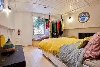 Thumbnail von Monica Mabel