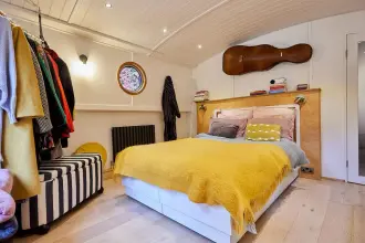 Thumbnail von Monica Mabel