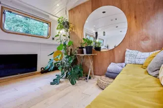 Thumbnail von Monica Mabel