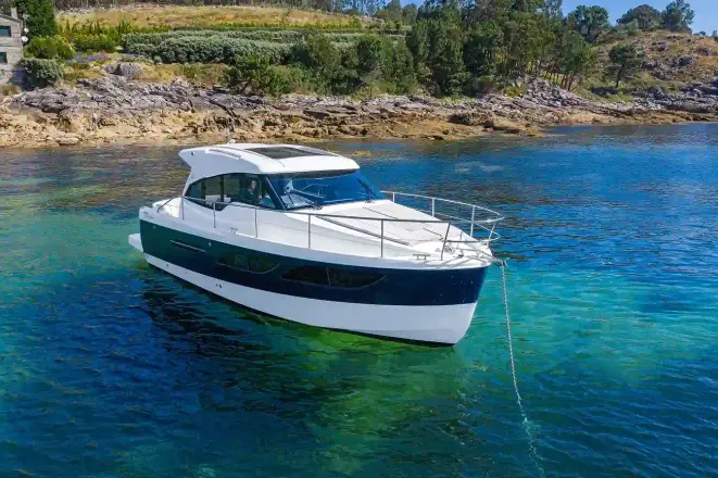 Rodman Spirit 31 HT Inboard NEW TO ORDER