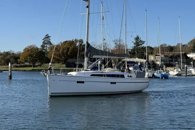 Bavaria Cruiser 37 Cadenza