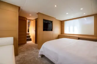 Thumbnail von Pershing 64